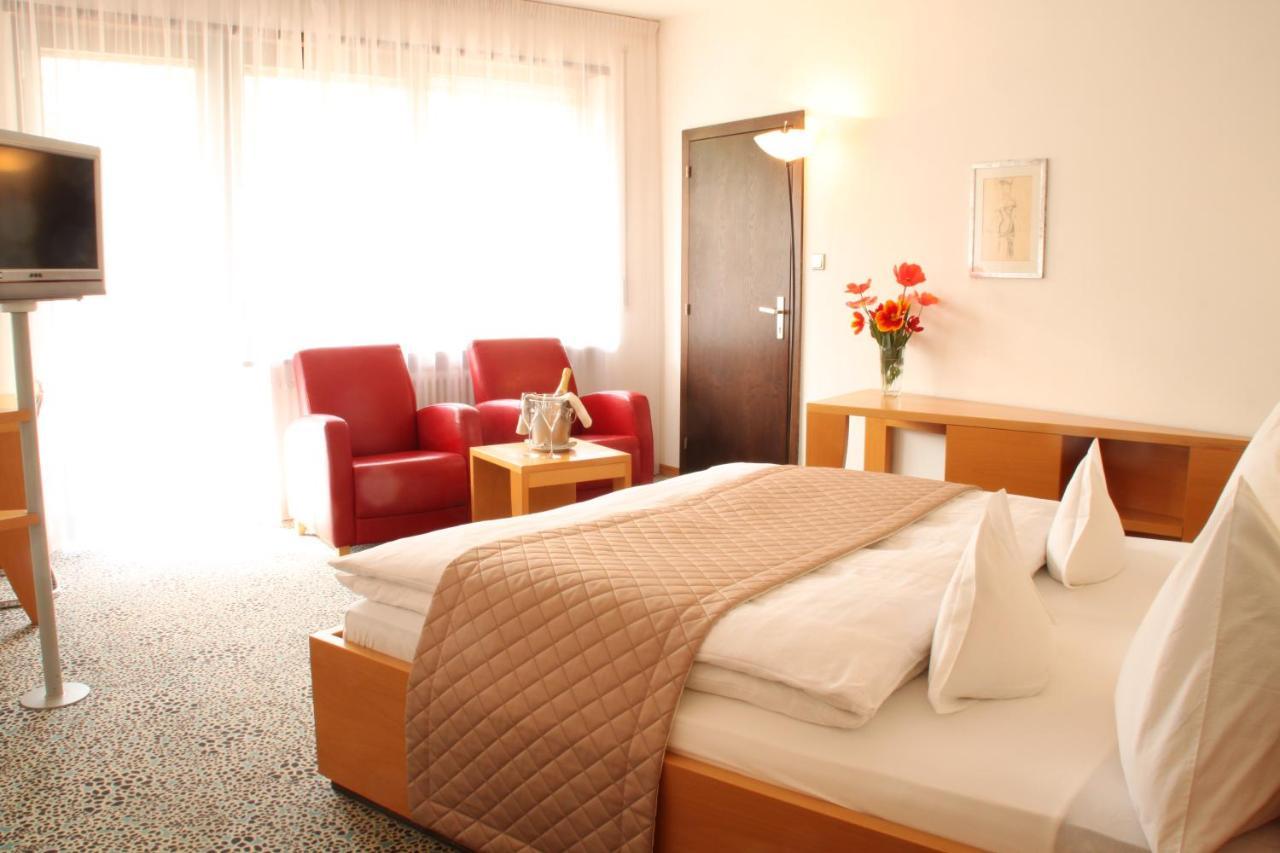 Parkhotel Marlena - Adults Only Marlengo Zewnętrze zdjęcie